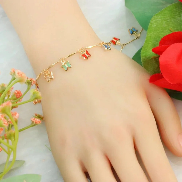 "New Beautiful Design Bracelet for Women/Girls, Gift, B556 - Picture 2 of 10